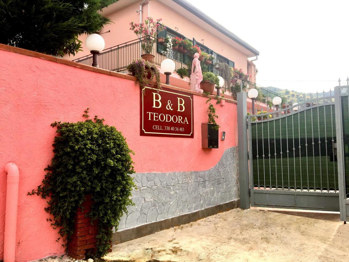 B&B Teodora Gaggi Εξωτερικό φωτογραφία